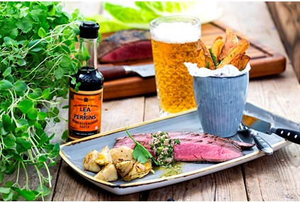 Flanked Steak med Chimichurri & Brynt Skocka