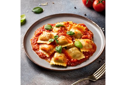 Ravioli i Tomatsås